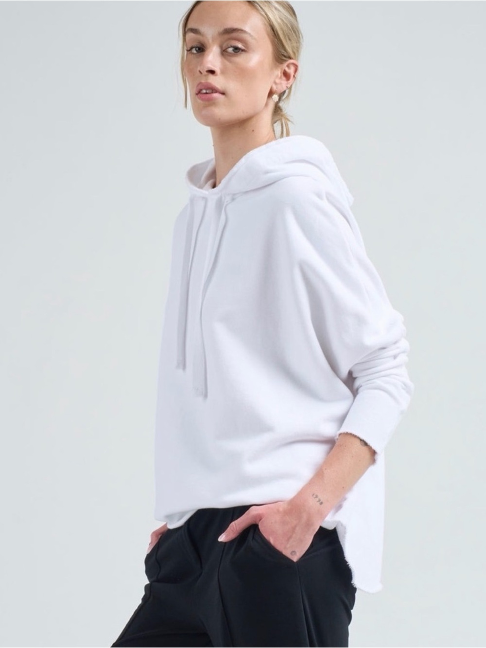 Frank & Eileen Kane Capelet Hoodie in White - Picture 5 of 12